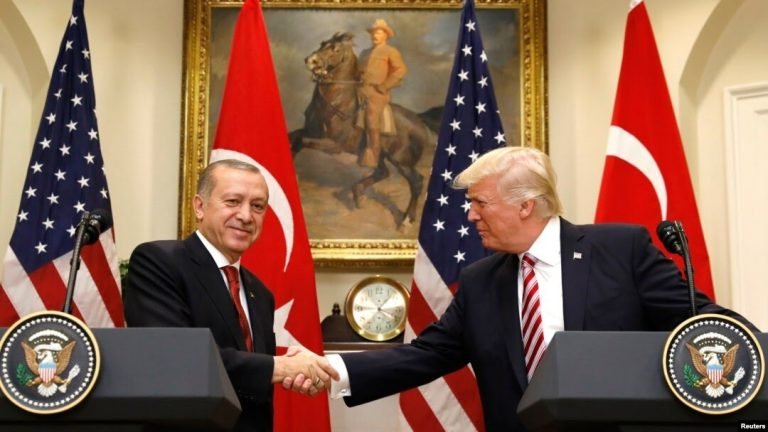 د ترکیې ولسمشر؛له ډونالډ ټرمپ غوښتي، چې F-35 جنګي جیټ الوتکې پرې وپلوري