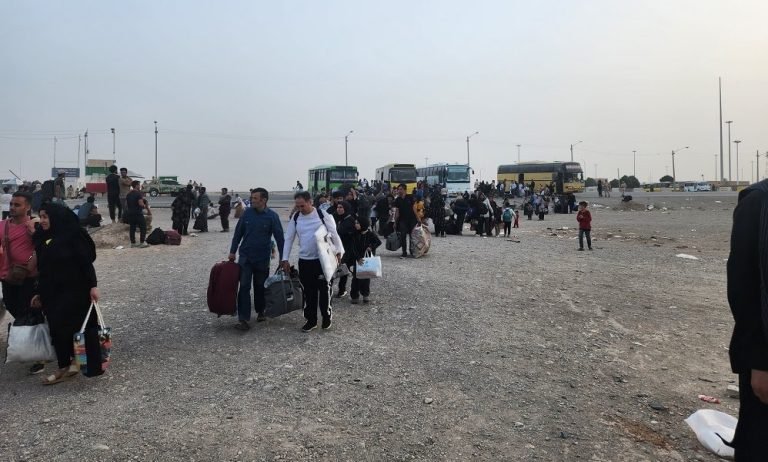 یونیسیار:ایران له مارچ میاشتې راهیسې ۶۴۰ زره افغان کډوال را اېستلي