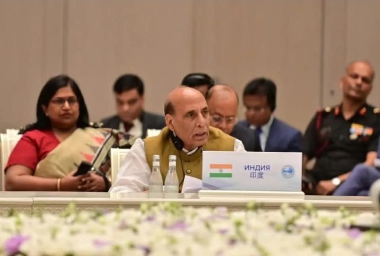 د هند دفاع وزارت: د افغانستان د سولې او ثبات لپاره د هند ملاتړ بې بدیله دی