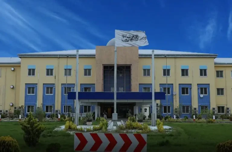 د طالبانو حکومت د کورنیو چارو وزارت؛کابل کې د طالب ځواکونو او وسله والو ترمنځ د جګړې پخلی کړی