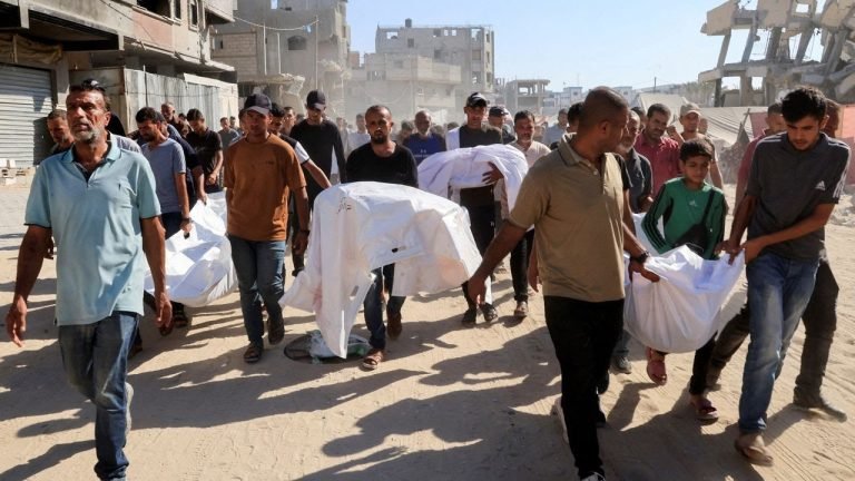 پر غزې د اسرائیلو تیرې؛په هوایي برید کې د ماشومانو په ګډون ۱۵ تنه وژل شوي