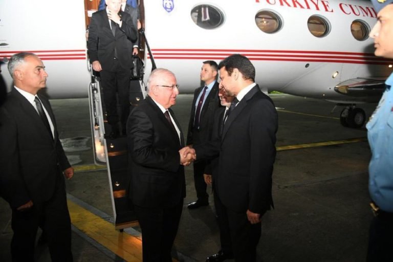 د ترکیې د بهرنیو او دفاع وزیرانو سفر اسلام‌آباد ته؛د ګډو ګټو پر موضوعاتو خبرې کېږي