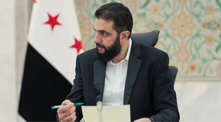 احمد شرع:له جګړې نه وېرېږو؛ خو د هېوادوالو ګټې تر ورانۍ راته مهمې دي