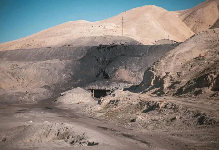 بغلان؛د کرکر د ډبرو سکرو کان کې چاودنې ۱۸ تنو ته مرګ ژوبله اړولې