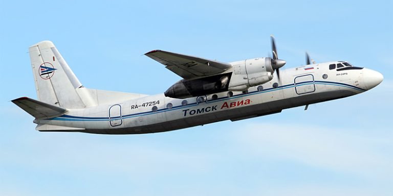 روسیه؛د انتونوف–۲۴ مسافر وړونکي الوتکې چې ۵۰ کسان پکې سپاره وو، له رادار نادرکه شوې