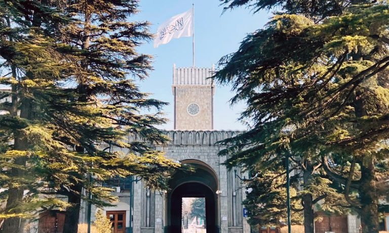 د طالبانو حکومت ریاست الوزرا:ایران باید افغان کډوال په باعزته توګه را وباسي