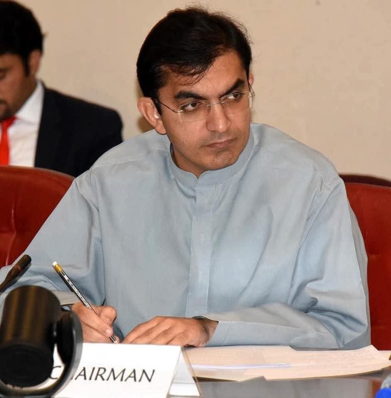 محسن داوړ:مولانا خانزیب د تندلاریتوب پر ضد د فعالیت له امله ووژل شو