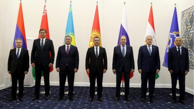 د ټولیز امنیت تړون سازمان:له نړیوالې ټولنې غواړو چې له افغانانو سره خپلو بشري مرستو ته دوام ورکړي