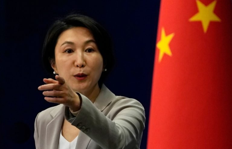 چین:د روسیې له لوري د طالبانو د حکومت په رسمیت پېژندنه یو ښه اقدام دی