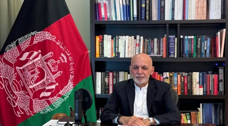 محمد اشرف غني:د مهاجرو زجرېدلي حالات د ټولو افغانانو زړونه درولي