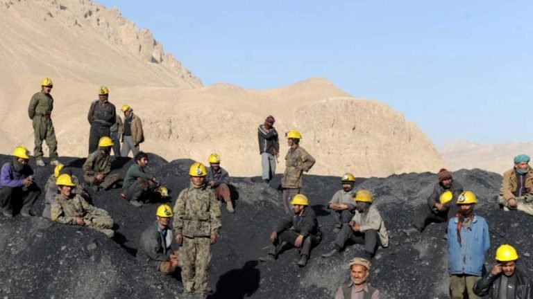 چینایي چارواکو؛د بدخشان د سرو زرو کان کې د خپلو وګړو وژل تایید کړل