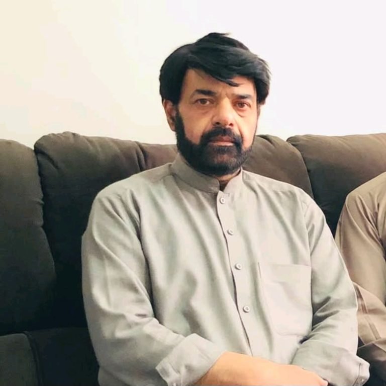 د بشیر هاتف نیول کیدل؛افغان خبریالان او د هاتف مینه وال د هغه د خوشې کېدو غوښتنه کوي