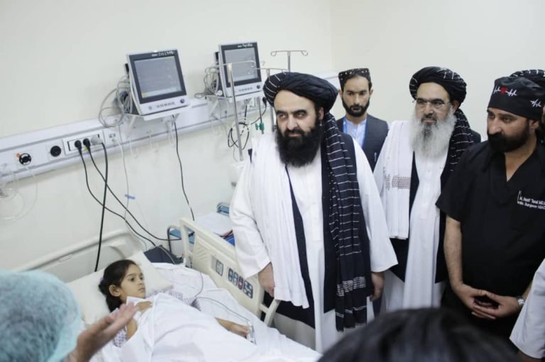 شرافت زمان:کابل کې روغتونونو کې د هیموډیالیز او زړه جراحۍ نوې څانګې فعالې شوې