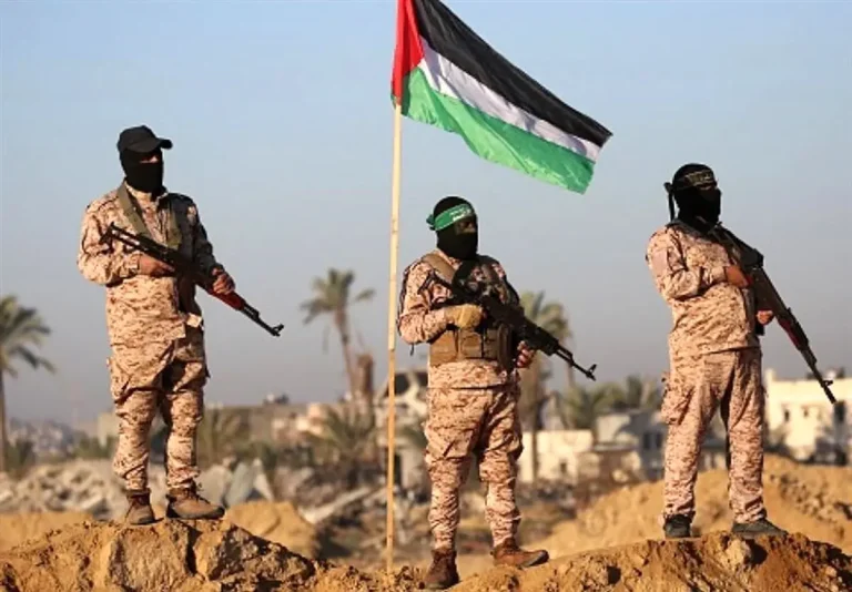 فرانسې؛له حماس د وسلې ايښودو او د يرغملو د خوشې کولو غوښتنه کړې