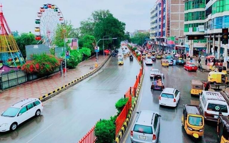 ننګرهار؛په جلال‌اباد ښار کې ناپېژاندو وسله‌والو د زیبا په نوم روغتيايي کارکوونکې وژلې