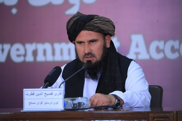 فصیح الدین فطرت:د افغانستان د خاورې پر سر هېڅ ډول معامله نه کوو