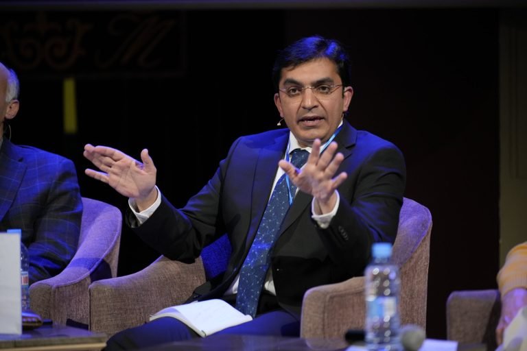 محسن داوړ:نړیواله ټولنه دې د ناورین په دې شیبو کې د افغانانو ملاتړ وکړي