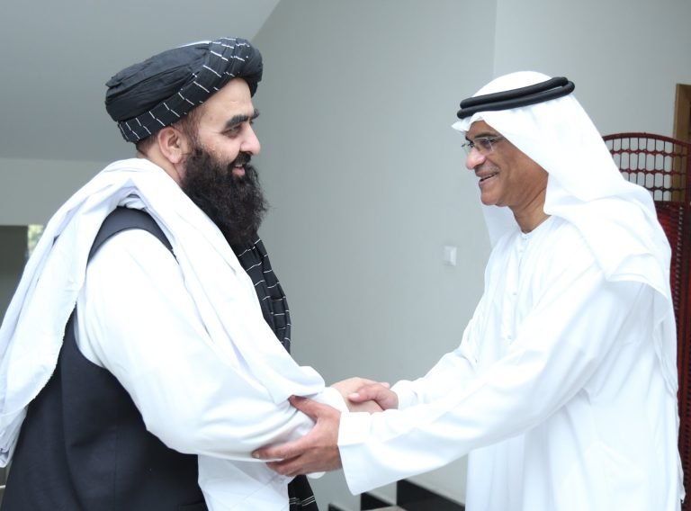 امیر خان متقي؛د متحده عربي اماراتو د سفیر سره کتلي