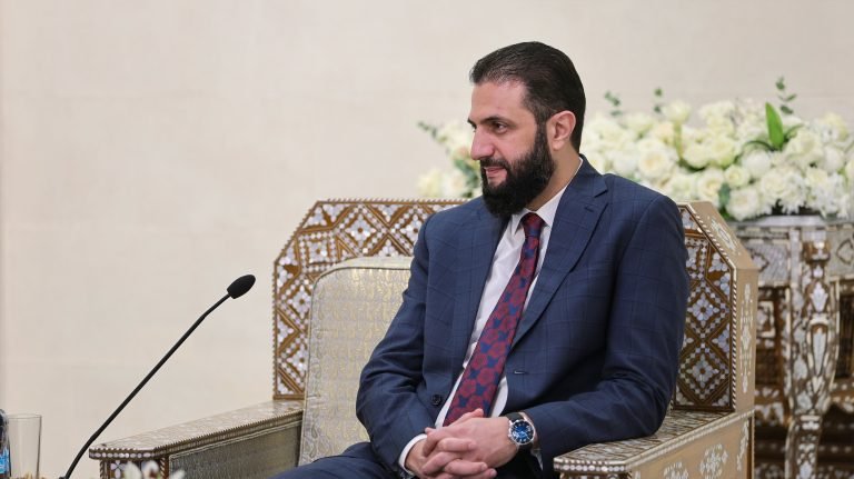 احمد شرع:اسراییل غواړي سوریه د ایران ضد جګړې ډګر او وېشل شوې خاوره کړي