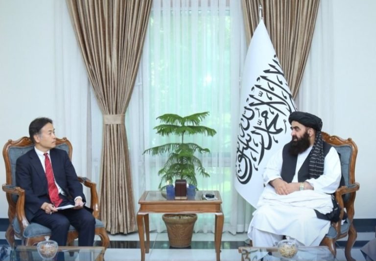 کابل؛د جاپان د سفیر تاکایوشي کورومایا ماموریت پای ته ورسېد، او پر ځای یې کنیچي ماساموتو وټاکل شو