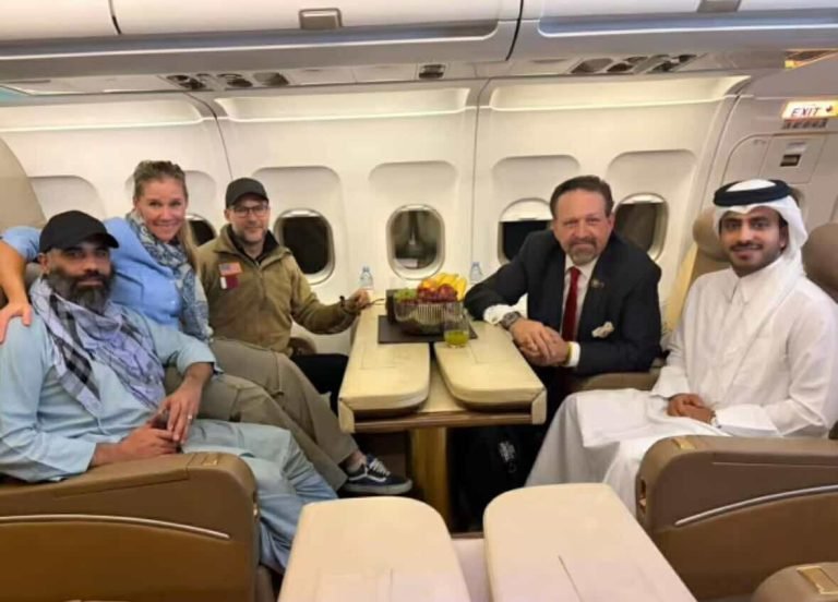 سي‌ان‌ان:درې نور امریکایي وګړي لا هم د طالبانو سره زندانیان دي