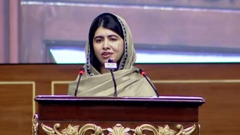 ملاله یوسفزۍ: د انټرنټ بندیز د طالبانو د استبدادي سیاستونو دوام دی