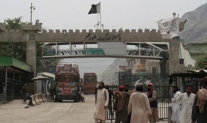 پاکستان؛نن د تورخم لار د هر ډول تګ راتګ پر مخ تړلې پاکستان؛نن د تورخم لار د هر ډول تګ راتګ پر مخ تړلې