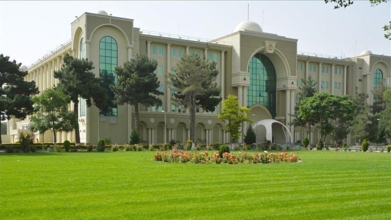 د طالبانو حکومت دفاع وزارت:په افغان خاوره د پاکستان برید بې ساری، له تشدد ډک او کرغیړن اقدام دی د طالبانو حکومت دفاع وزارت:په افغان خاوره د پاکستان برید بې ساری، له تشدد ډک او کرغیړن اقدام دی