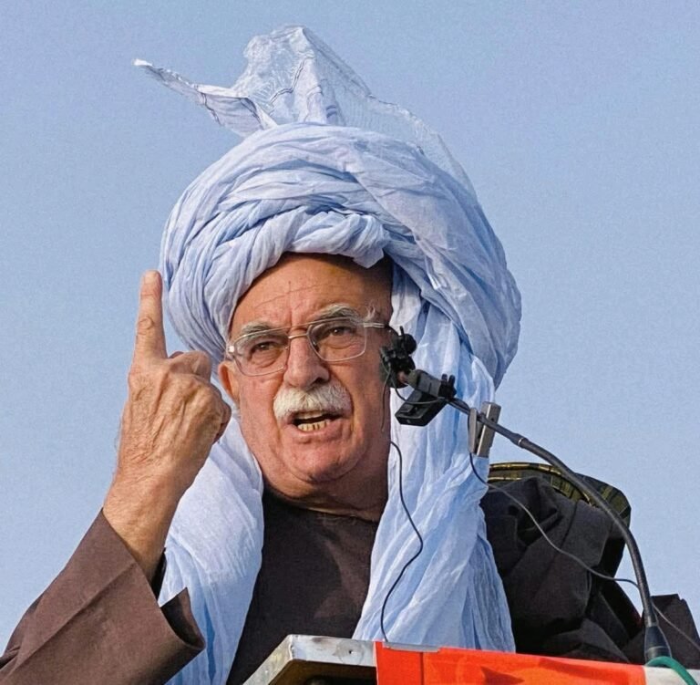 محمود خان اڅکزی:اسلام اباد د انګریزي استعماري سیاست پلونه تعقیبوي، او غواړي افغانستان د دوی د امر تابع وي