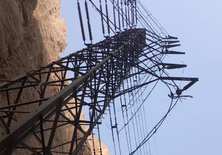 د طالبانو حکومت د برښنا شرکت:د تېرې شپې زلزلې د وارداتي برښنا مزي سخت زیانمن کړي؛ څو ولایتونه له برښنا بې‌برخې شوي