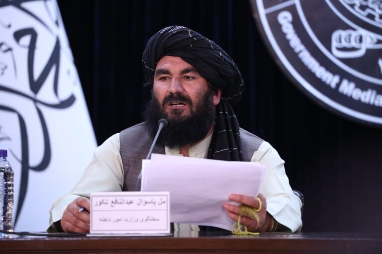 د طالبانو د کورنیو چارو پخوانی ویاند:طالبانو حکومت دې د ملي مشروعیت ترلاسه کولو لپاره جرګه راوبولي