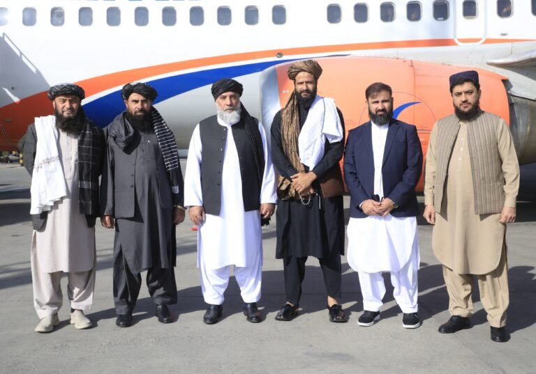 د طالبانو حکومت؛د صنعت او سوداګرۍ وزیر د هند په رسمي بلنه نوي ډیلي ته روان شو