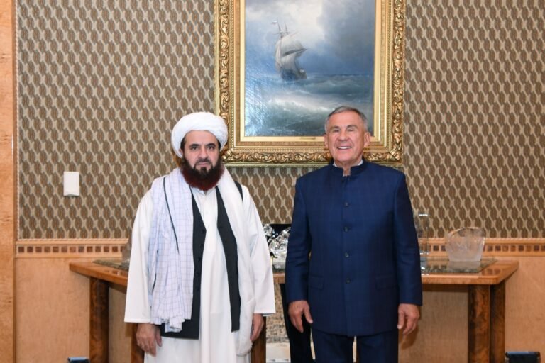 روسیه؛د طالبانو حکومت سفیر او د تاتارستان ولسمشر د همکاریو د پراخېدو پر لارو مفصلې خبرې کړې