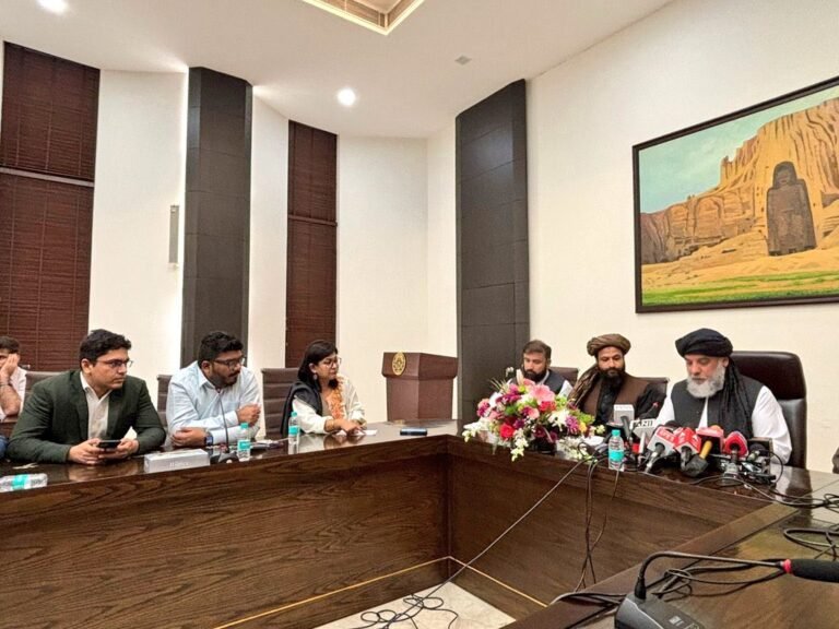 نورالدین عزیزي:له هند سره د سوداګرۍ د پراختیا لپاره نوي ګامونه اخلو