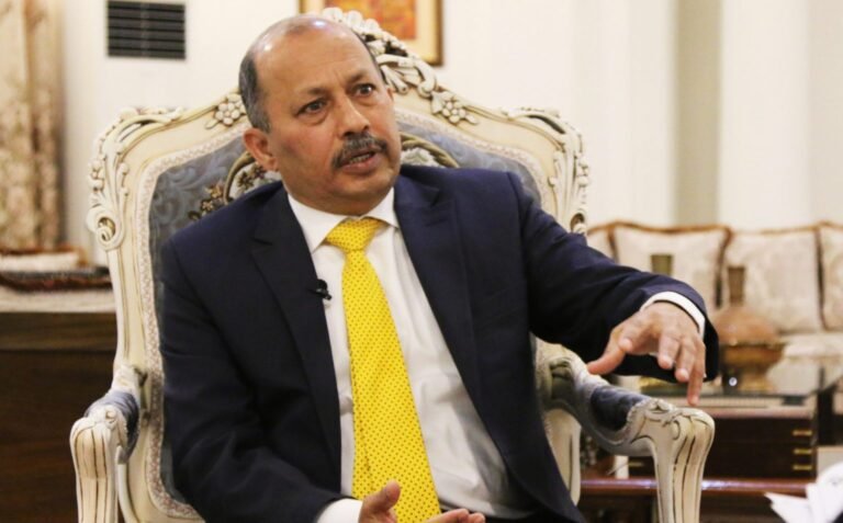 منصور احمد خان:د کابل او اسلام‌اباد اړیکو اندیښمن کړی یم