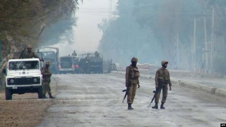 خیبر پښتونخوا؛لکي مروت کې پر پاکستاني ځواکونو ځانمرګی برید شوی