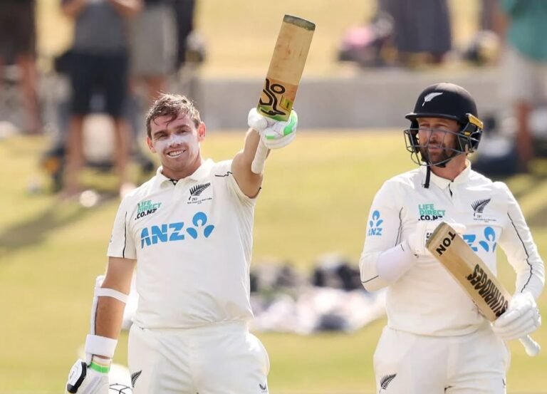 کرکټ؛کانوې او لېتھم د کرکټ په نړۍ کې د ۳۲۳ منډو ملګرتیا ریکارډ جوړ کړ