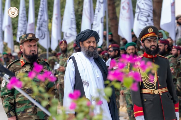 ملا برادر:نړۍ دې د تحریمونو پر ځای له «اسلامي امارت» سره اقتصادي اړیکې پراخې کړي