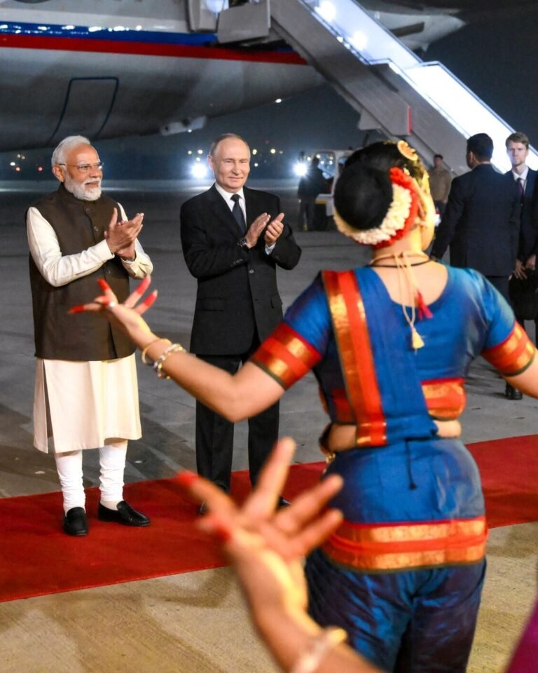 ولادیمیر پوتین؛د دوه ورځني سفر په ترڅ کې نوې ډهلي ته ورسېد