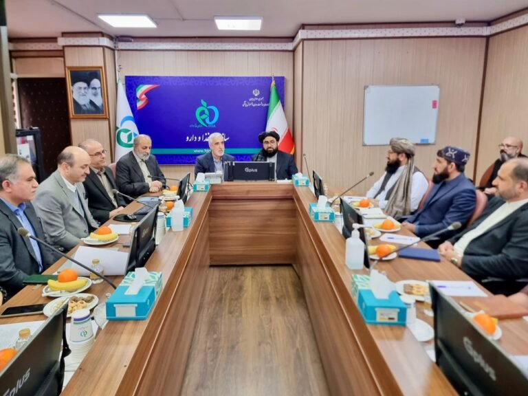 ایران او افغانستان؛د درملو او روغتیايي همکاریو پر پراختیا خبرې کړي