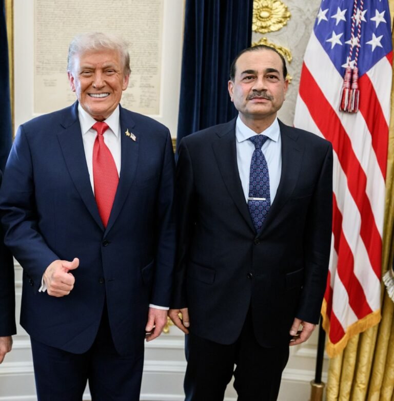 الجزیره:پاکستان کې له کړکېچونو سربېره، د پوځ مشر عاصم منیر د ټرمپ له نږدې متحدینو څخه دی