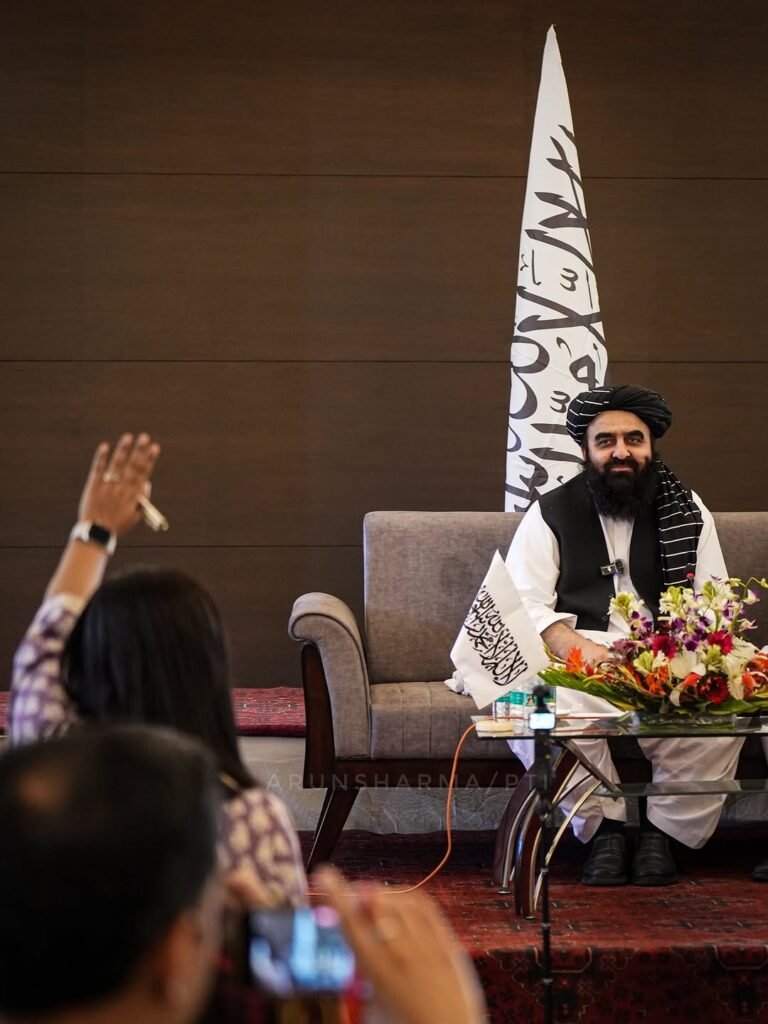 پاکستان ته د متقي خبرداری؛د خپل حریم دفاع لپاره هر ډول قربانۍ ته چمتو یو