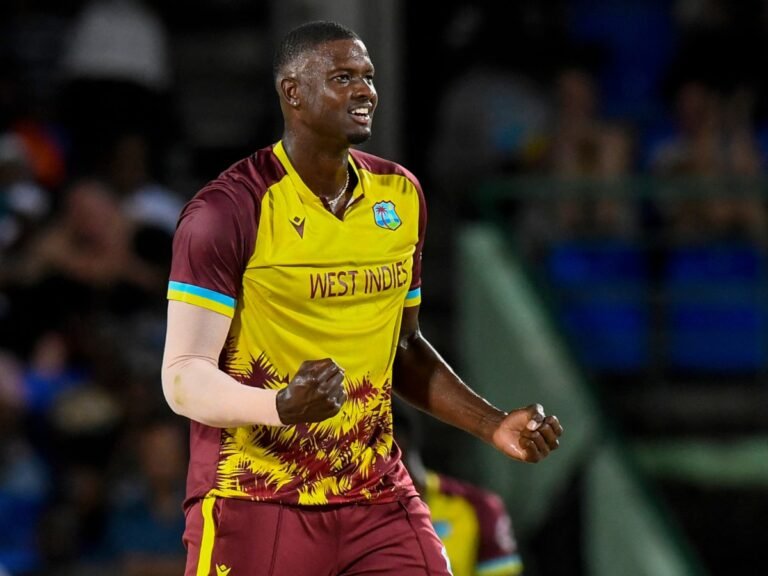 جېسون هولډر؛په شل اوریزو لوبو کې د راشد خان د ډېرو ویکټ اخیستونکو ریکارډ مات کړ