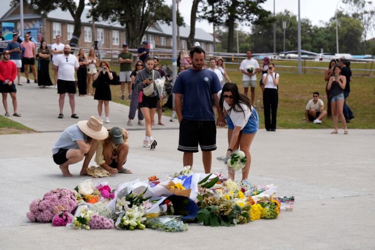 اسټرالیا؛سیډني کې د یهودانو پر مذهبي مراسمو بریدکوونکي پلار او زوی دي