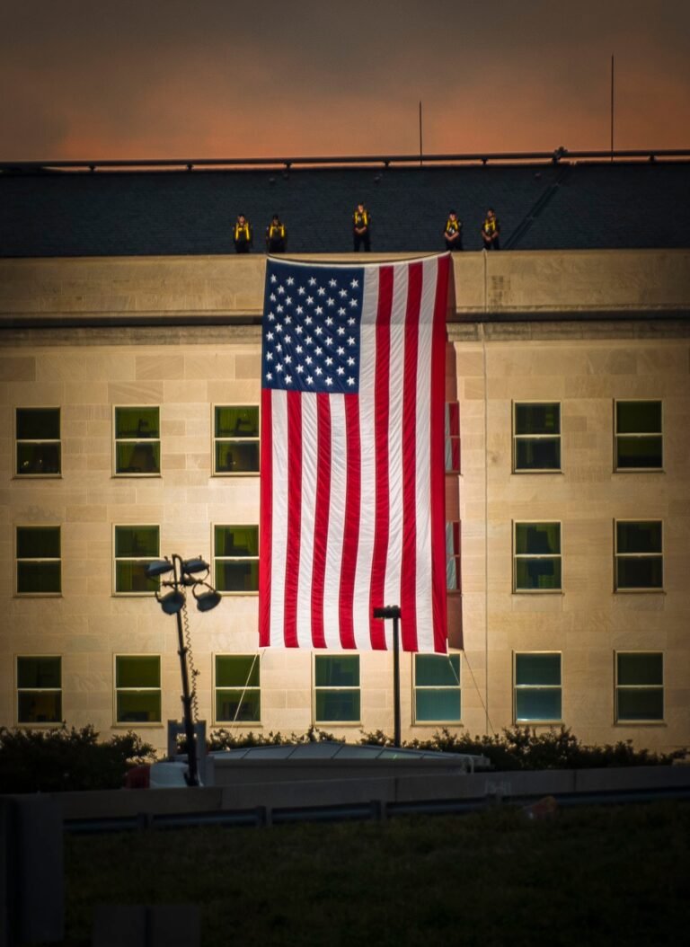 پنټاګون:د ایران حکومت تر بل هر وخت ډېر کمزوری شوی