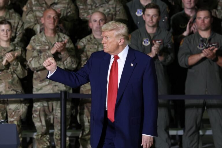 ډونالډ ټرمپ:وینزویلا ته د امریکا د پوځ بیا استولو لپاره قانون ته اړتیا نشته