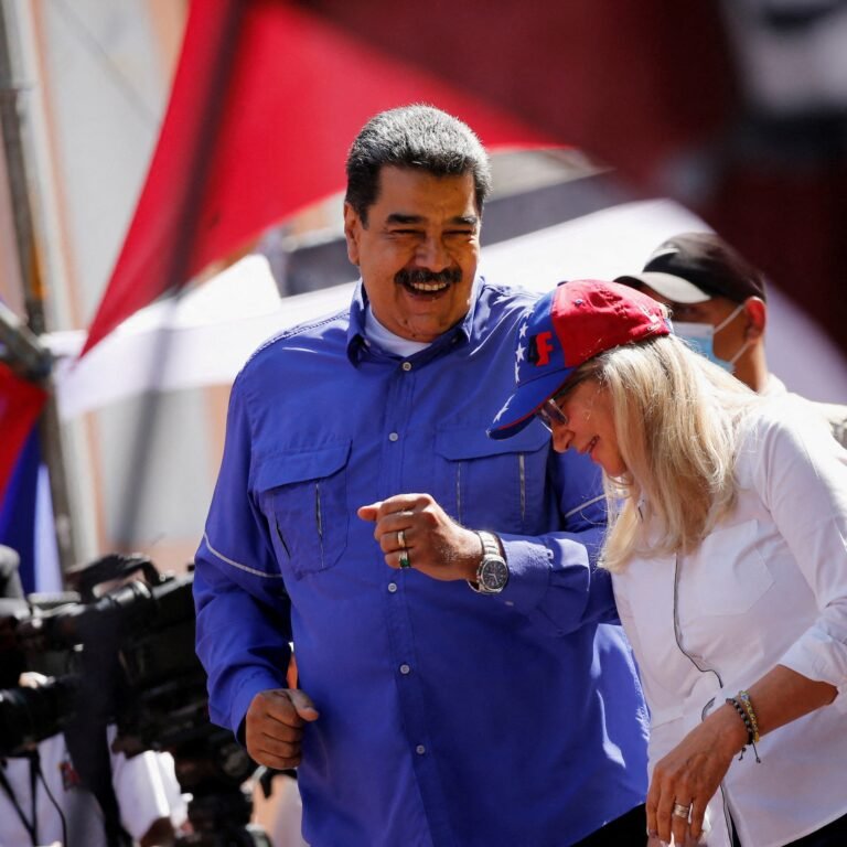 سي‌بي‌اېس:د ونزوئلا ولسمشر مادورو د درنو جنايي تورونو له امله په امریکا کې محاکمه کېږي