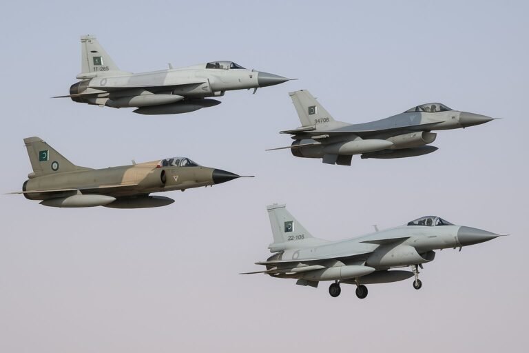 اندونیزیا له پاکستان سره؛د پوځي تجهیزاتو پر احتمالي پېر خبرې کړي