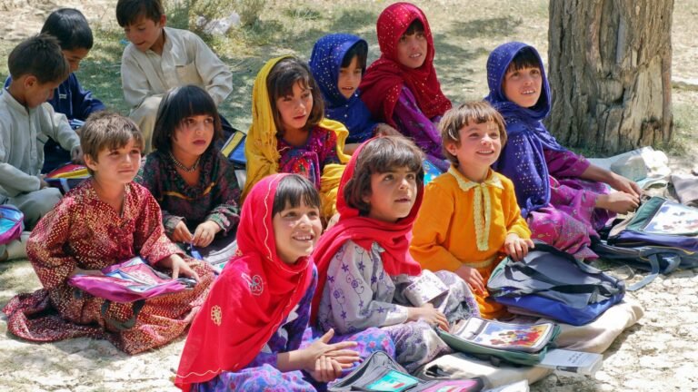 یونیسف:ښځینه ښوونکي د زده‌کوونکو د زده‌کړې کیفیت لوړوي