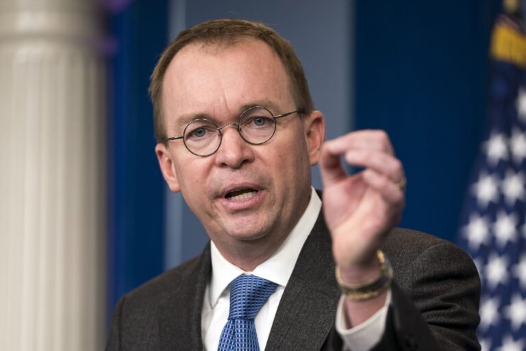 میک مالواني:د ټرمپ حکومت پر ایران د برید لپاره مناسب فرصت لټوي